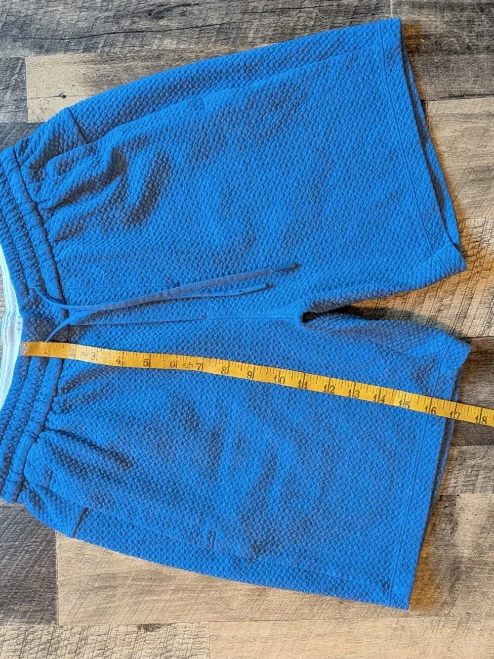 Lululemon Textured Double-Knit Cotton Shorts Blue Small